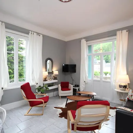 T3 Avec Balcon Au Mont-dore, Wifi, Proche Centre - Fr-1-608-155 Apartmán Le Mont-Dore